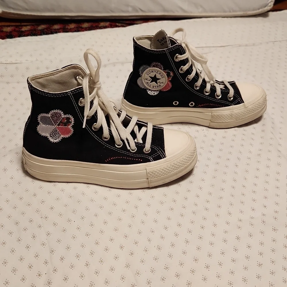 Converse Chuck Taylor All Star Things To Grow sneakers sz 5.5 W